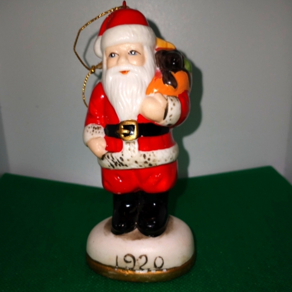 1983 Christmas Eve Memories of Santa 1920 Ornament